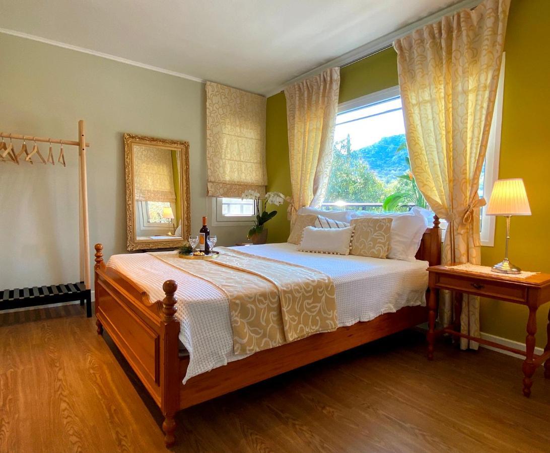 Paneon Apartments Nea Iraklitsa Luaran gambar