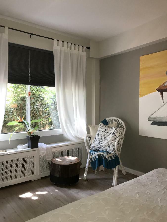 Paneon Apartments Nea Iraklitsa Luaran gambar